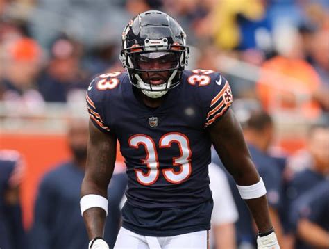 How Bears CB Jaylon Johnson is staying involved despite skipping OTAs | Flipboard