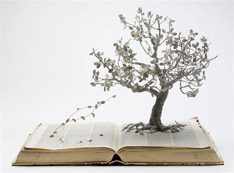 Old books turned into fairytale sculptures | Daniel Swanick