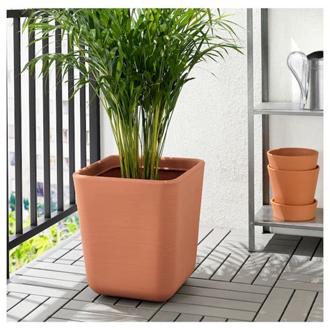 Outdoor planters & flower boxes - IKEA