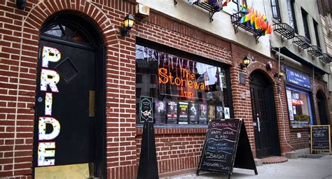 The Stonewall Inn | Bars in NYC | New York By Rail