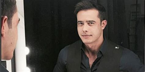 Who is Zul Ariffin dating? Zul Ariffin girlfriend, wife