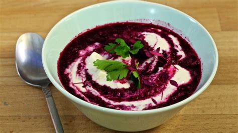 Simple Beetroot Soup - YouTube