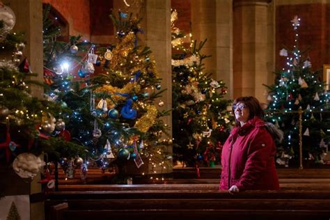 12 pictures as St Annes Parish Church provides a festive boost for good ...