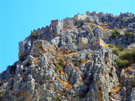 ACROCORINTH – FOGTRAVEL