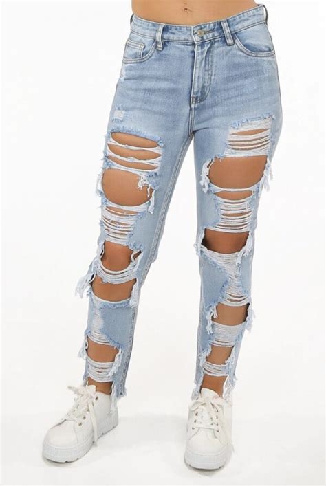 Queen of Hearts Super Ripped Faded Jeans – Pink Sass