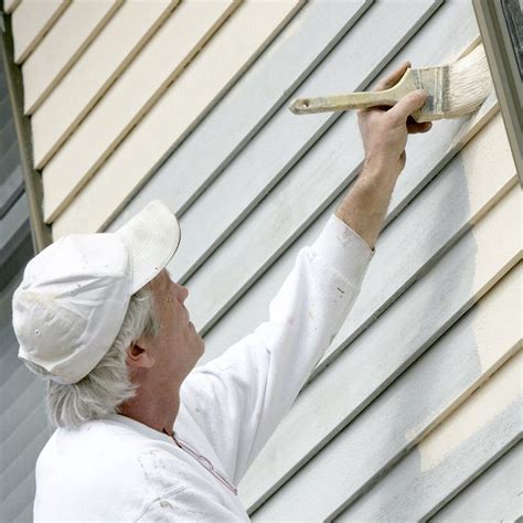 How to Paint Aluminum Siding | Family Handyman