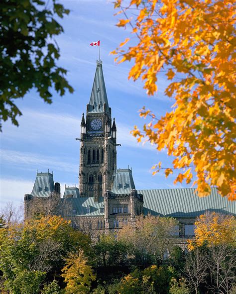 Visit the Parliament buildings in Ottawa with McCoy Tours http ...