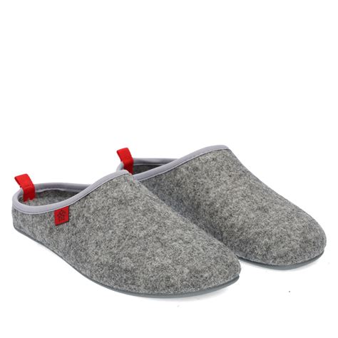 Unisex Grey Felt Slippers - Men, Large Sizes, Women, Large Sizes, Women, Home Slippers, Men ...