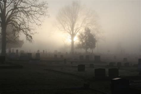 10 Most Haunted Cemeteries in Florida