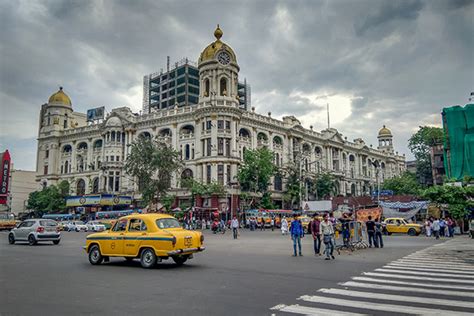 14 Best Historical Places in Kolkata with Location & Timings