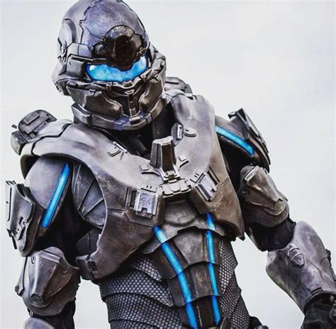 This guy made his own Spartan Locke armor : halo