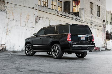 2018 GMC Yukon Denali Introduces Ultimate Black Edition In LA - autoevolution