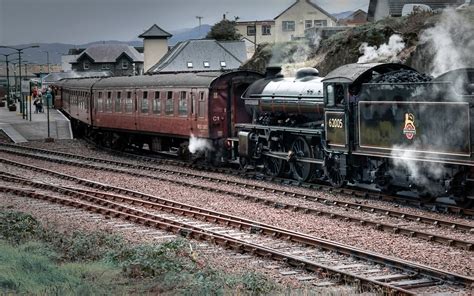 Old steam train locomotive wallpaper - Photography wallpapers - #52181