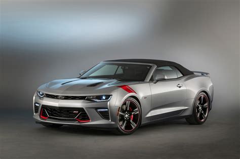 The Camaro SS Red Accent Package Has Custom Wheels