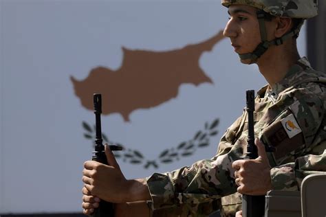 Minister: Greece can defend islands despite Turkey's threats | AP News