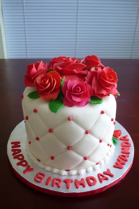 Red Roses Birthday Cake - CakeCentral.com