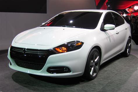 File:Dodge Dart at NAIAS 2012.jpg - Wikimedia Commons