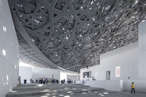 Critical Round-Up: The Louvre Abu Dhabi by Jean Nouvel | ArchDaily