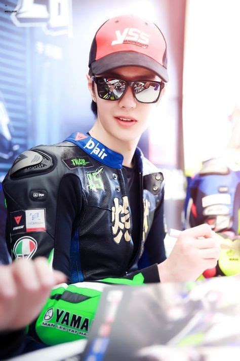 ไอเดีย Wang Yibo Racing car 53 รายการ ในปี 2021 | สามีในอนาคต, จีน, คนดัง