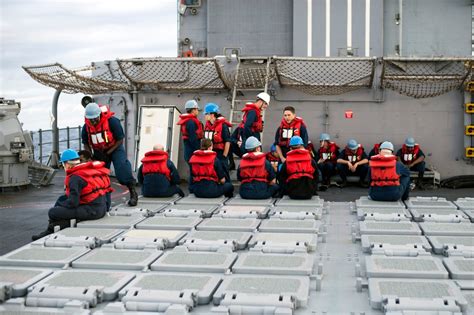 DVIDS - Images - USS Philippine Sea operations [Image 4 of 6]