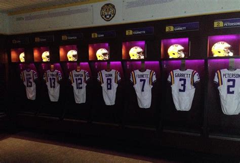 PHOTOS: LSU unveils locker room renovations