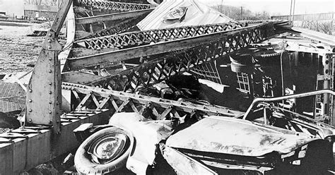 Silver Bridge collapse remembered 55 years later : r/Ohio