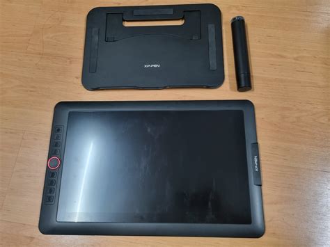 Xp-Pen 15.6 Pro Tablet, Computers & Tech, Parts & Accessories, Monitor Screens on Carousell