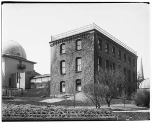 Harvard College Observatory History in Images