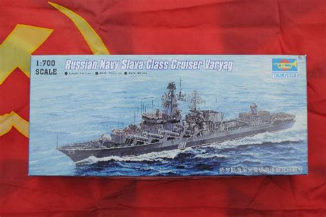 TR05721 Russian Navy Slava Class Cruiser Varyag... - grootste ...