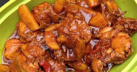 Resep Semur Ayam Pedas oleh Icho Farah - Cookpad