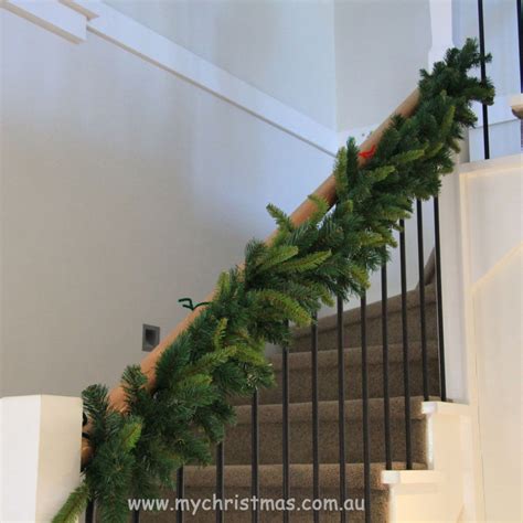 Staircase Garland Design - My Christmas