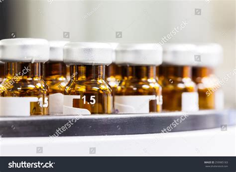 Close Amber Color Vials Inserts Crimp Stock Photo 259985183 | Shutterstock