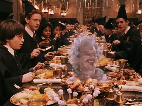 You can spend Christmas dinner at Hogwarts this year - Business Insider