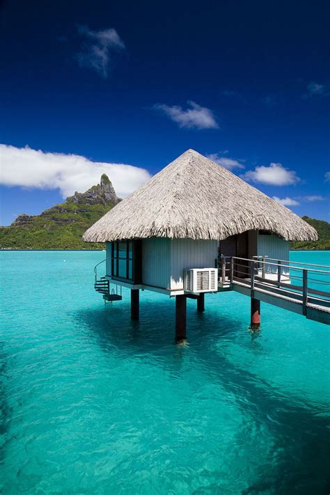 50 Best Overwater Bungalow Photos from Tahiti | Overwater bungalows ...