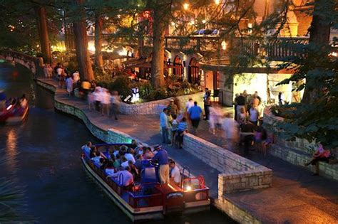 San Antonio Riverwalk Mexican Restaurant Gallery - Iron Cactus