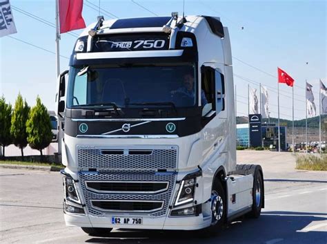 VOLVO FH16 - 750 | European Trucks... | Pinterest | Volvo, Volvo trucks and Road train