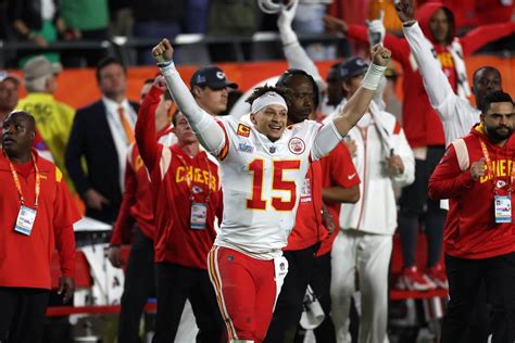 Super Bowl 2023 final score: Chiefs defeat Eagles on late field goal ...