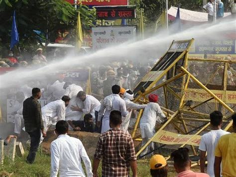 Photos: Farmers At Delhi Protest