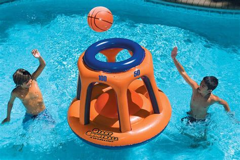 6 Inflatable Swimming Pool Games for all Ages