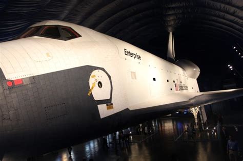 Space shuttle exhibit opens at Intrepid Museum (pictures) - CNET