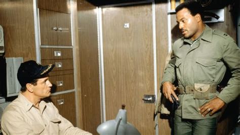 Jim Brown | Biography, Movie Highlights and Photos | AllMovie