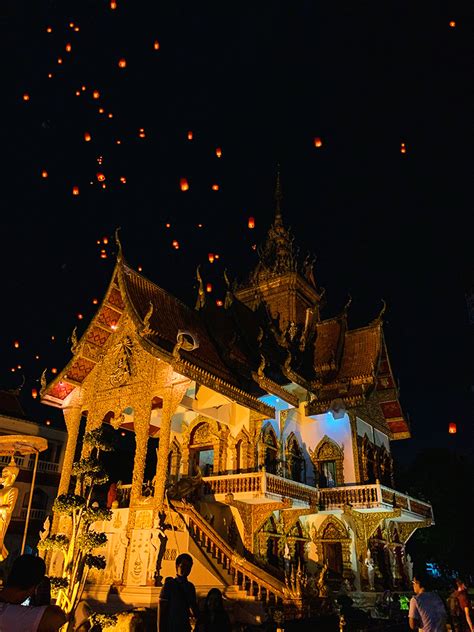 The magical Yi Peng: all about the Lantern Festival in Chiang Mai | The Travel Leaf