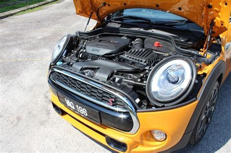 Review: MINI Cooper S 5-door (F55) – Fun, But Its Newer Siblings Are Better - Reviews | Carlist.my