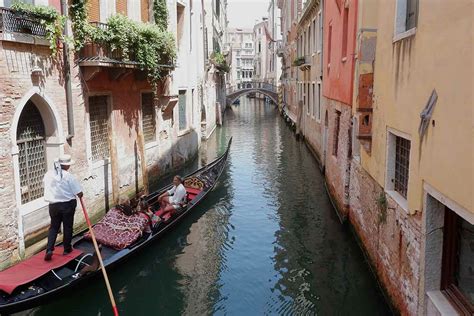 Best Hostels in Venice (2024) Local Accommodation Advice