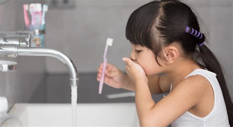 Children brushing their teeth for under 30 seconds - Dentistry.co.uk