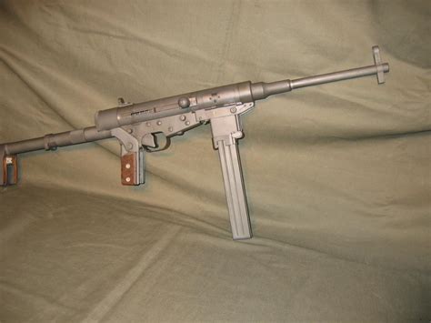 Hotchkiss Universal SMG – Forgotten Weapons