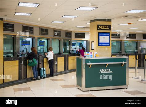 Chicago Union Station Metra, Ticket Counters Stock Photo - Alamy