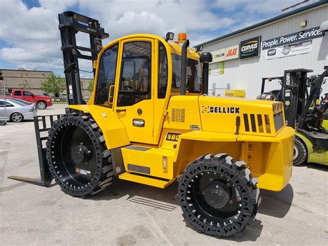 Evolution Wheel - All Terrain Forklift Tires