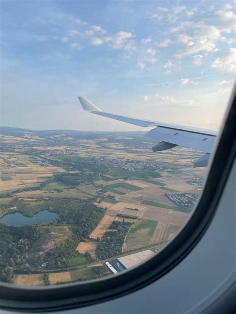 Window seat view 🤍 | Seat view, Airplane view, Travel