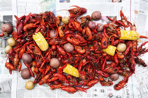 Traditional Southern Crawfish Boil — Cooking with Cocktail Rings